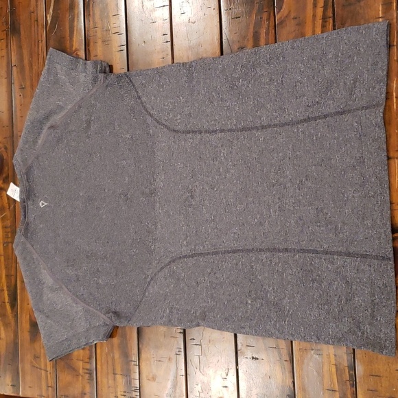 Ivivva fly tech short sleeve - Picture 5 of 6